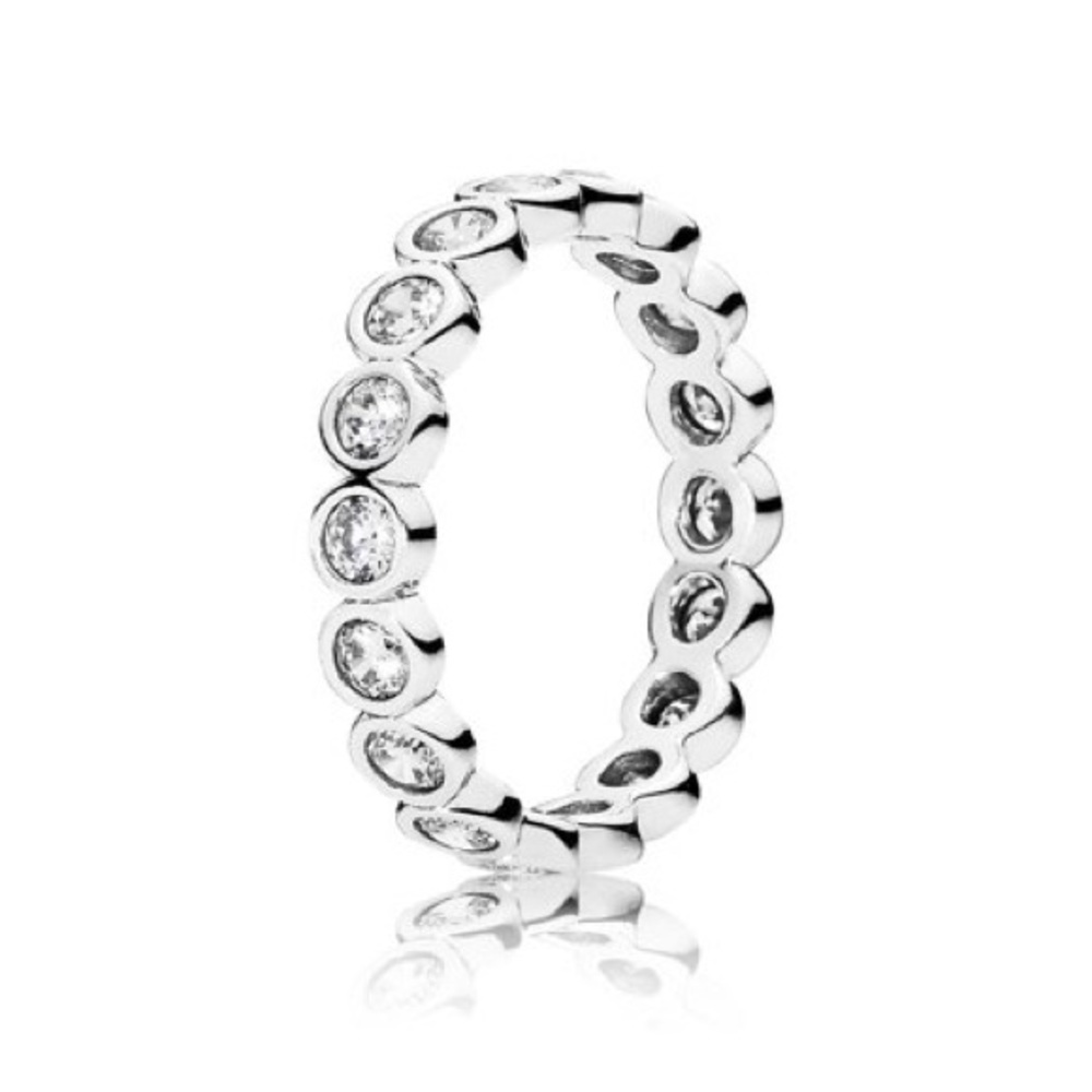 ‼️SOLD‼️Pandora alluring brilliant stackable ring